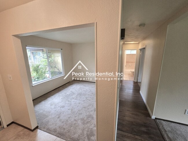 Building Photo - Wonderful 4bd/2ba Citrus Heights Home!