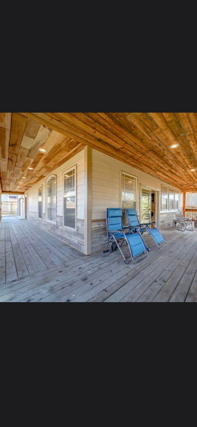 Building Photo - 4156 Williams St