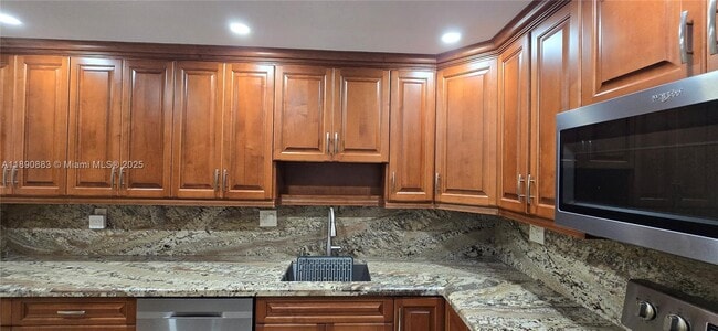 Building Photo - 10777 W Sample Rd
