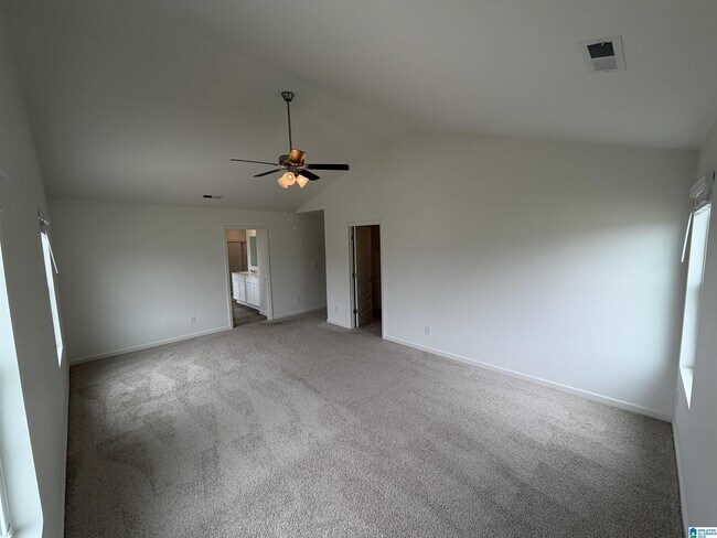 Building Photo - 2032 Lonesome Hen Ln