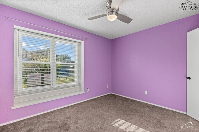 Building Photo - 1 McNabb Cir