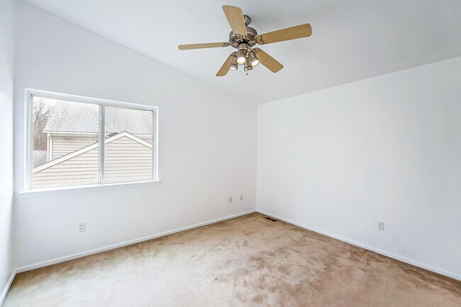 Building Photo - 1563 Scio Ridge Rd