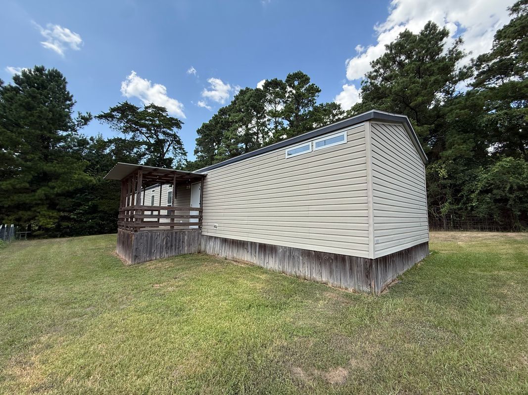 Building Photo - 10161 Pollard Rd