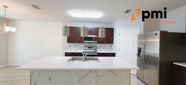 Building Photo - 2114 Rockmart Loop