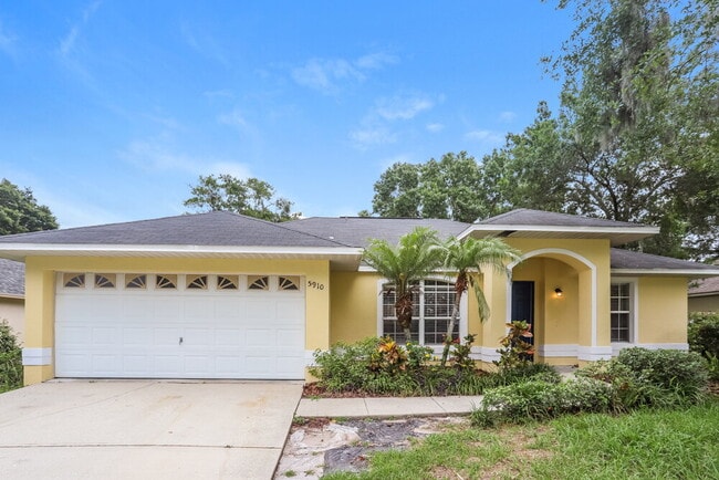 Building Photo - 5910 Erhardt Dr