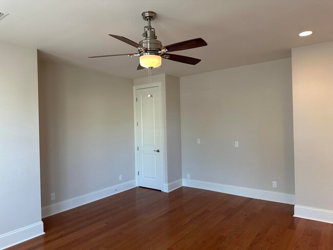 Building Photo - 28 Maritime Way