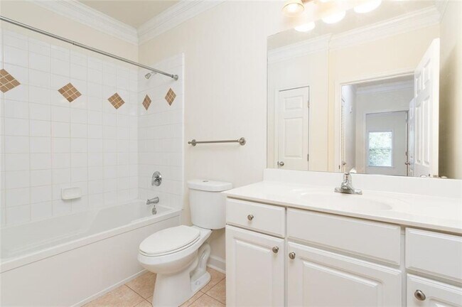 Building Photo - 3206 Westchester Ridge NE