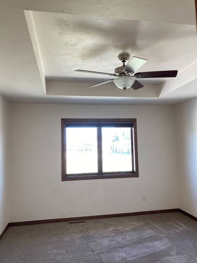 Building Photo - 2382 Jacobsen Rd