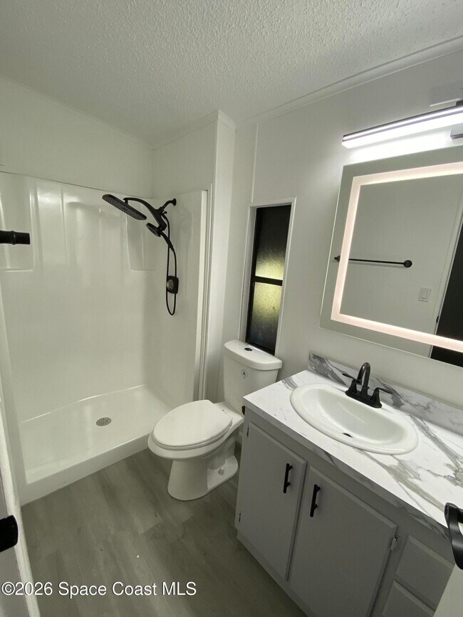 Building Photo - 1925 Sago Palm St NE