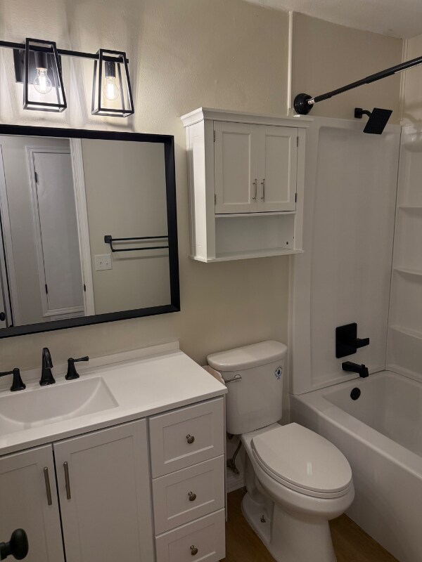 Building Photo - 3364 Green Briar Cir