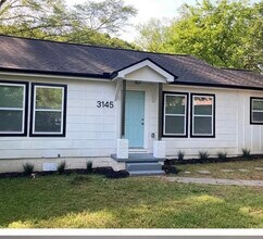 Building Photo - 3145 Locke Dr SE