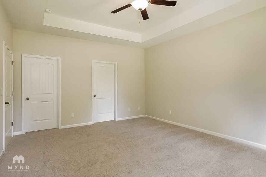Building Photo - 224 Bainbridge Dr