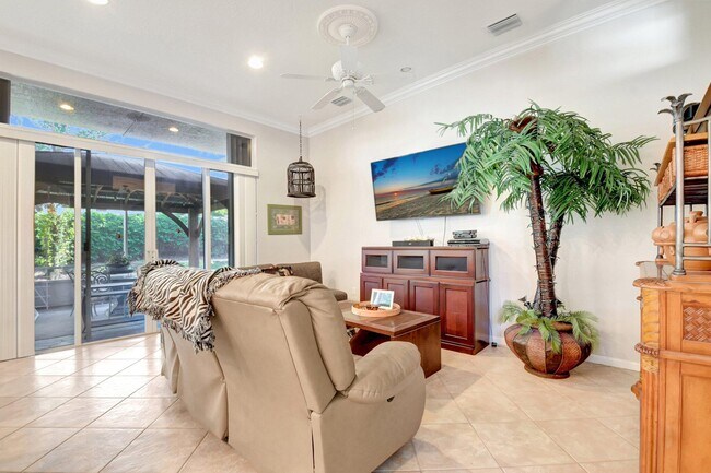 Building Photo - 8127 Playa Del Sur Blvd