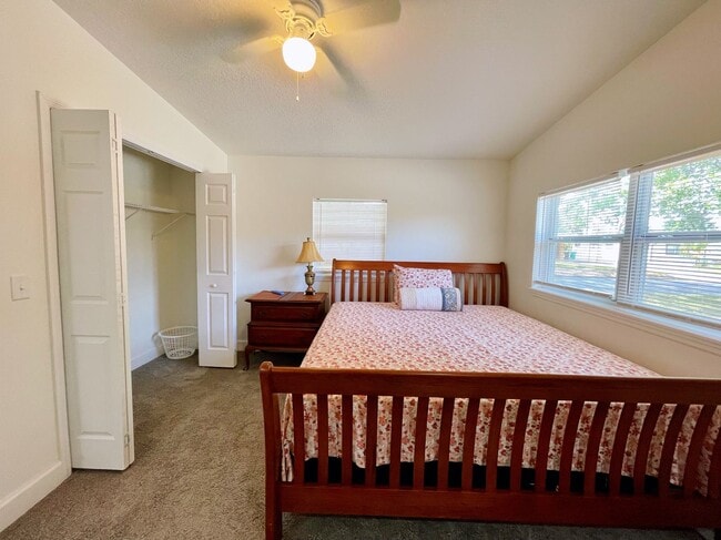 Building Photo - 3047 Herold Dr