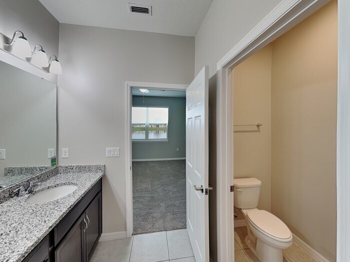 Building Photo - 1130 Lone Palm Wy