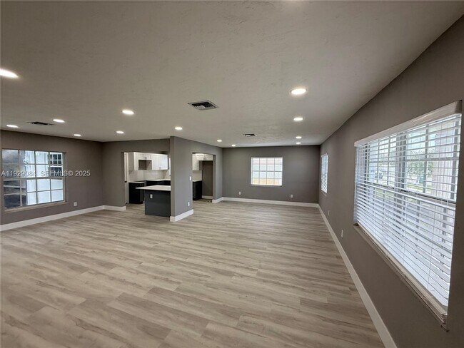 Building Photo - 20570 NW 1st Ct