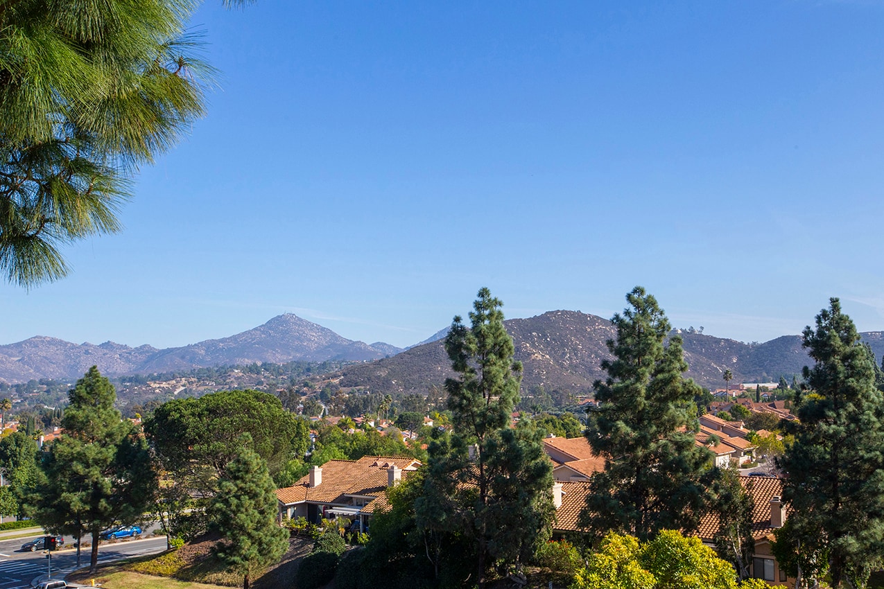 Building Photo - 12290 Corte Sabio