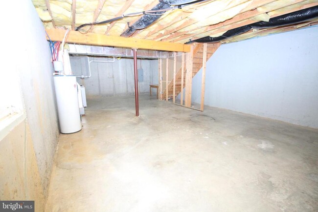 Building Photo - 124 Bay Hill Ln