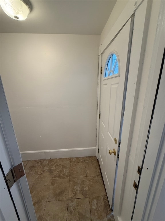 Building Photo - 9 N Park St