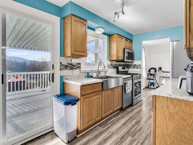 Building Photo - COMING SOON....