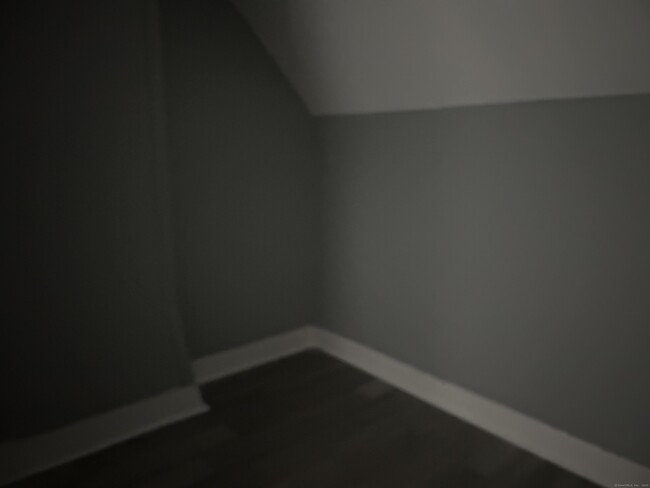 Building Photo - 58 Smith Ave