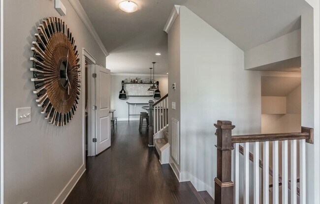 Building Photo - Belmont/ 12th South