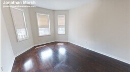 Building Photo - 10 Bayside St