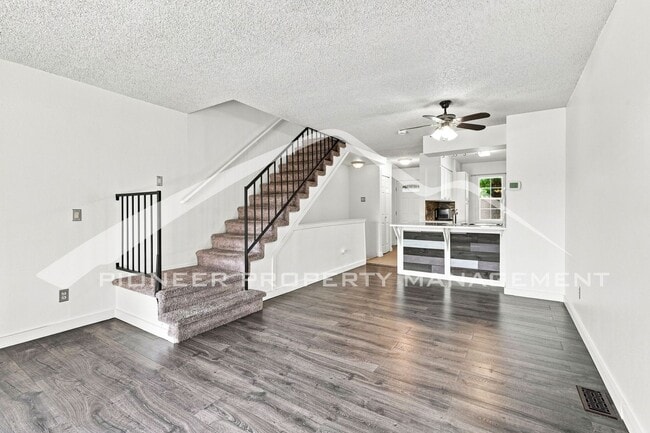 Building Photo - 1234 S Idalia St