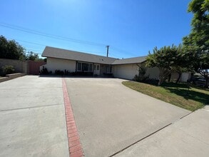 Building Photo - Well Located Home in Camarillo, CA