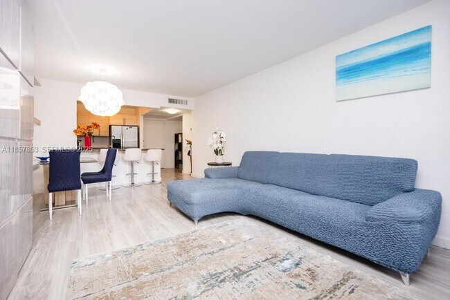 Building Photo - 501 Three Islands Boulevard