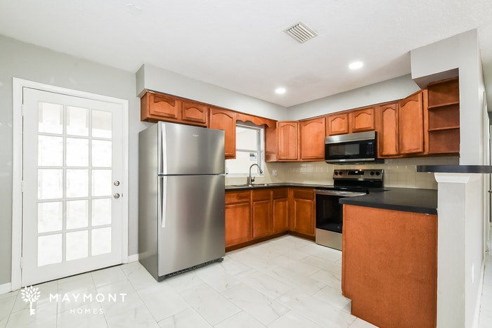 Building Photo - 1215 N Nowell St