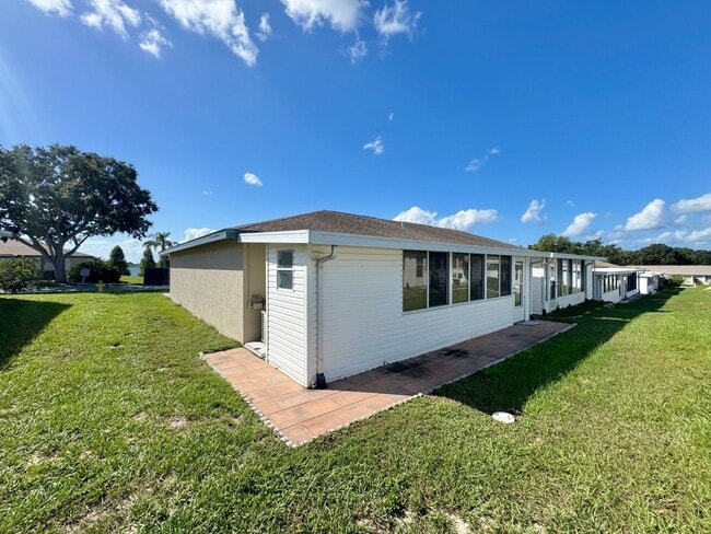 Building Photo - Winter Ridge Condo - Lake Views of Lake Co...