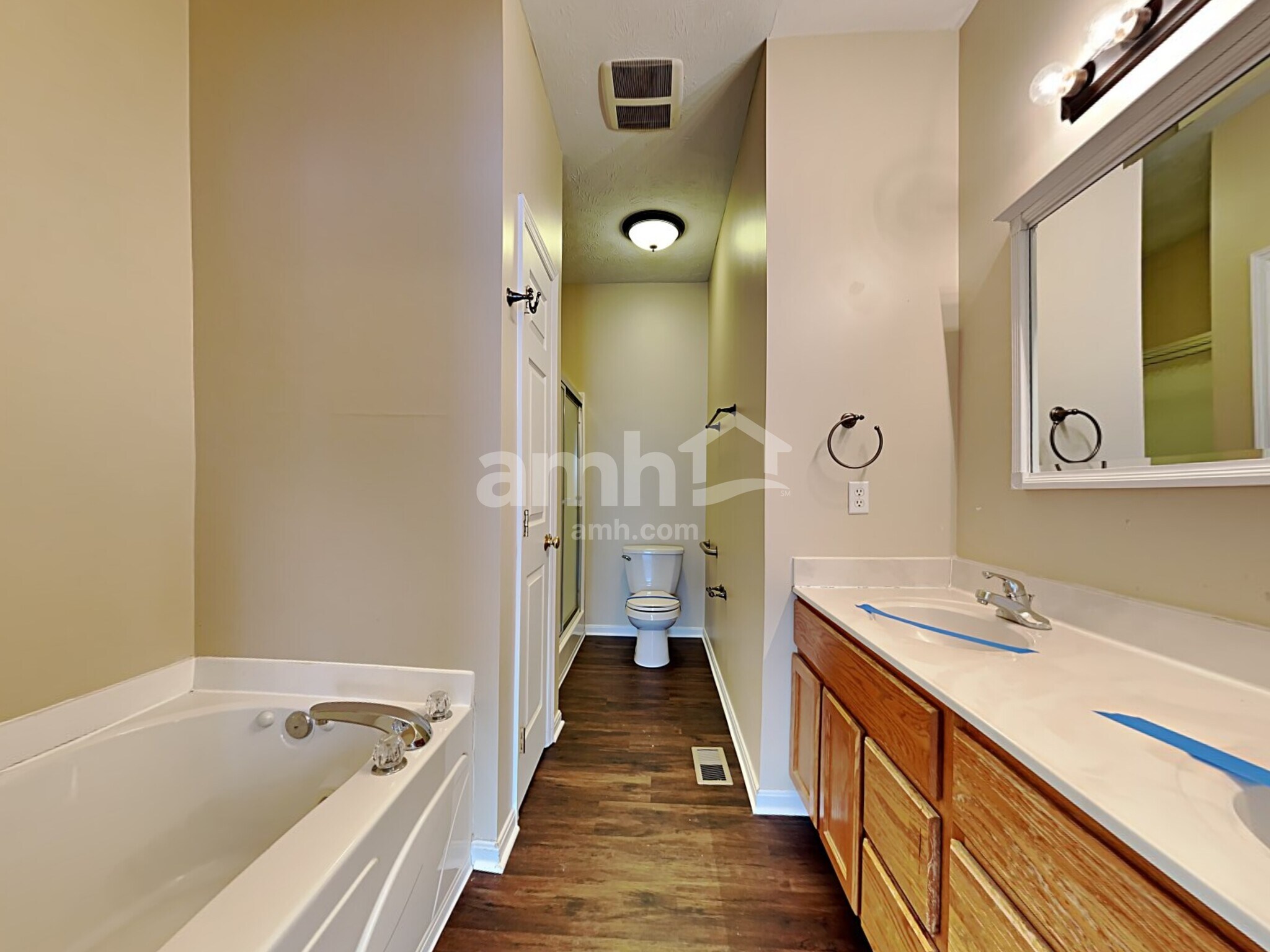 Building Photo - 4111 King Bird Ln