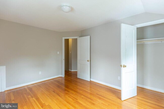 Building Photo - 5513 5th St S