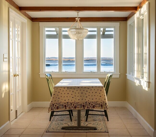 Building Photo - 33 Eagle Hill Rd