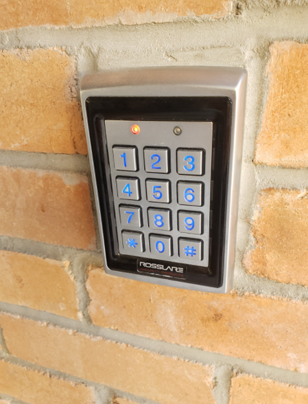 Security Code To Access Entrance - 905 9th Street