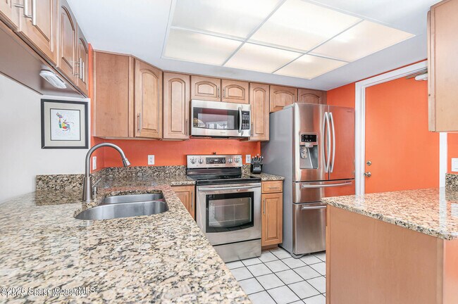 Building Photo - 1347 Nelson Ct