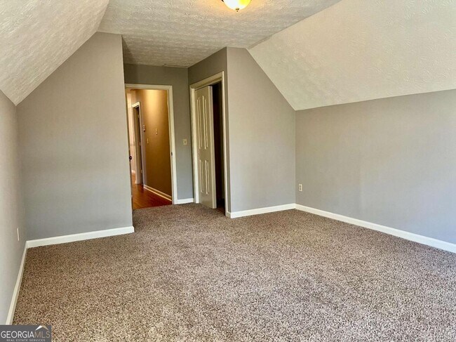 Building Photo - 4650 Kousa Ln