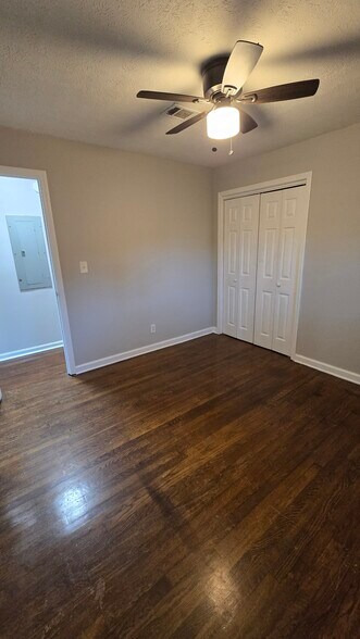 BEDROOM 2 - 5991 Peco Ln