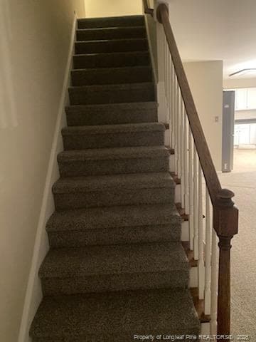 Building Photo - 273 St George Dr