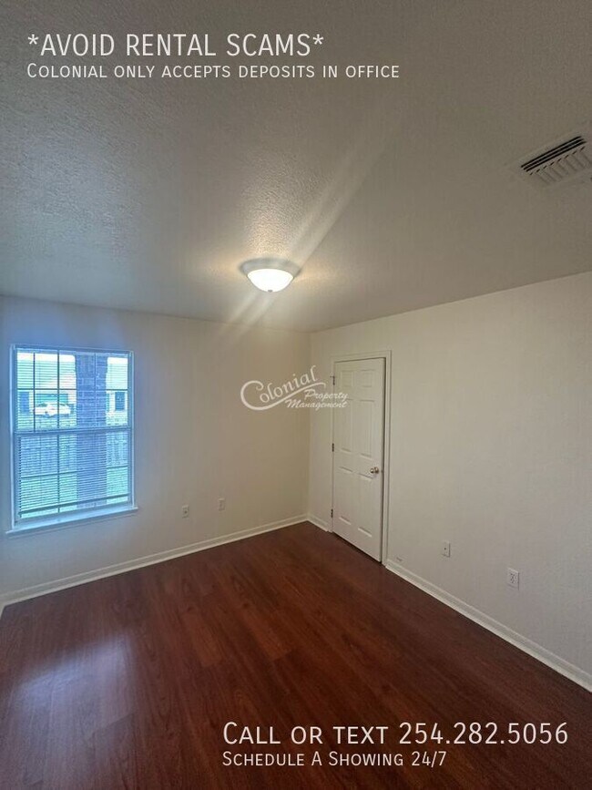 Building Photo - 3204 Baldwin Loop