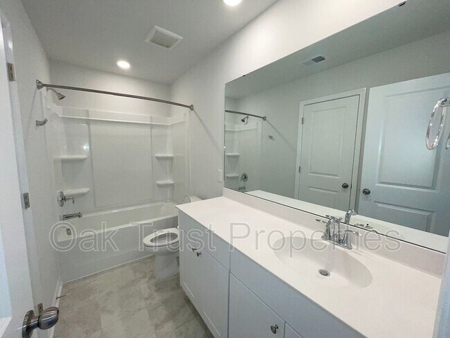 Building Photo - 183 Granton Edge Ln