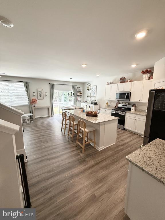 Building Photo - 24119 Hammerhead Dr