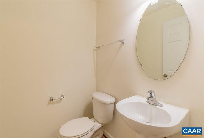 Building Photo - 2138 Lockwood Dr