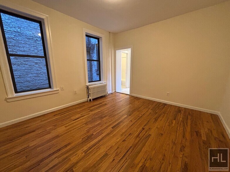 Building Photo - WEST 72 STREET