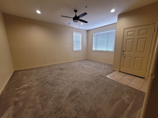 Building Photo - 12608 Mountainside Dr