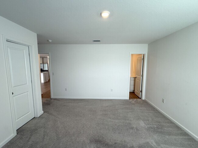 Building Photo - 4615 Carlstrom Ln