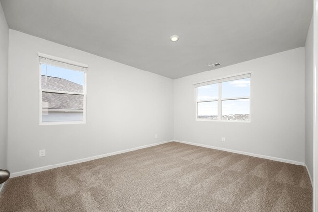 Building Photo - 1510 Mountain View Dr