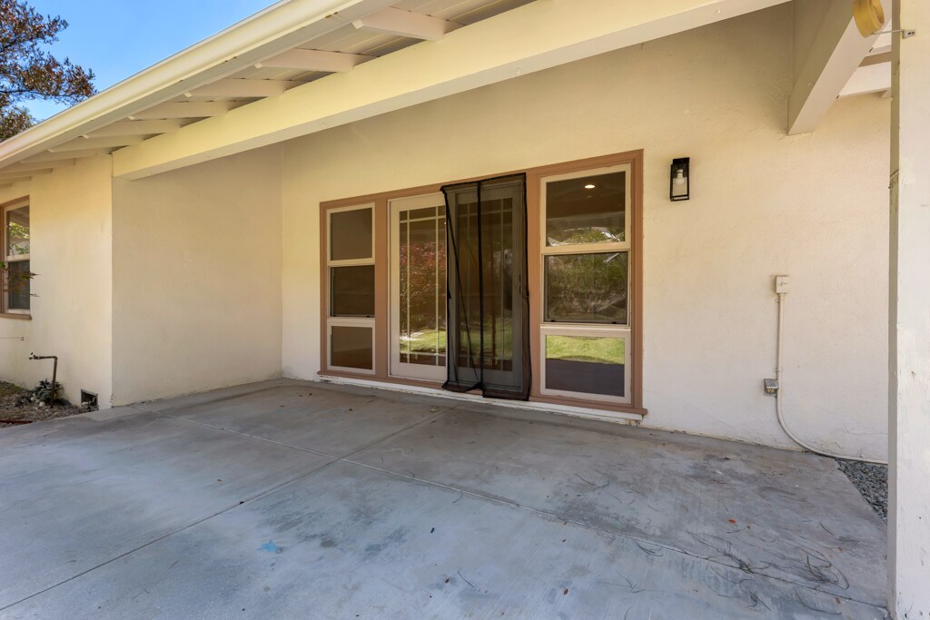 Building Photo - 4850 Excelente Dr