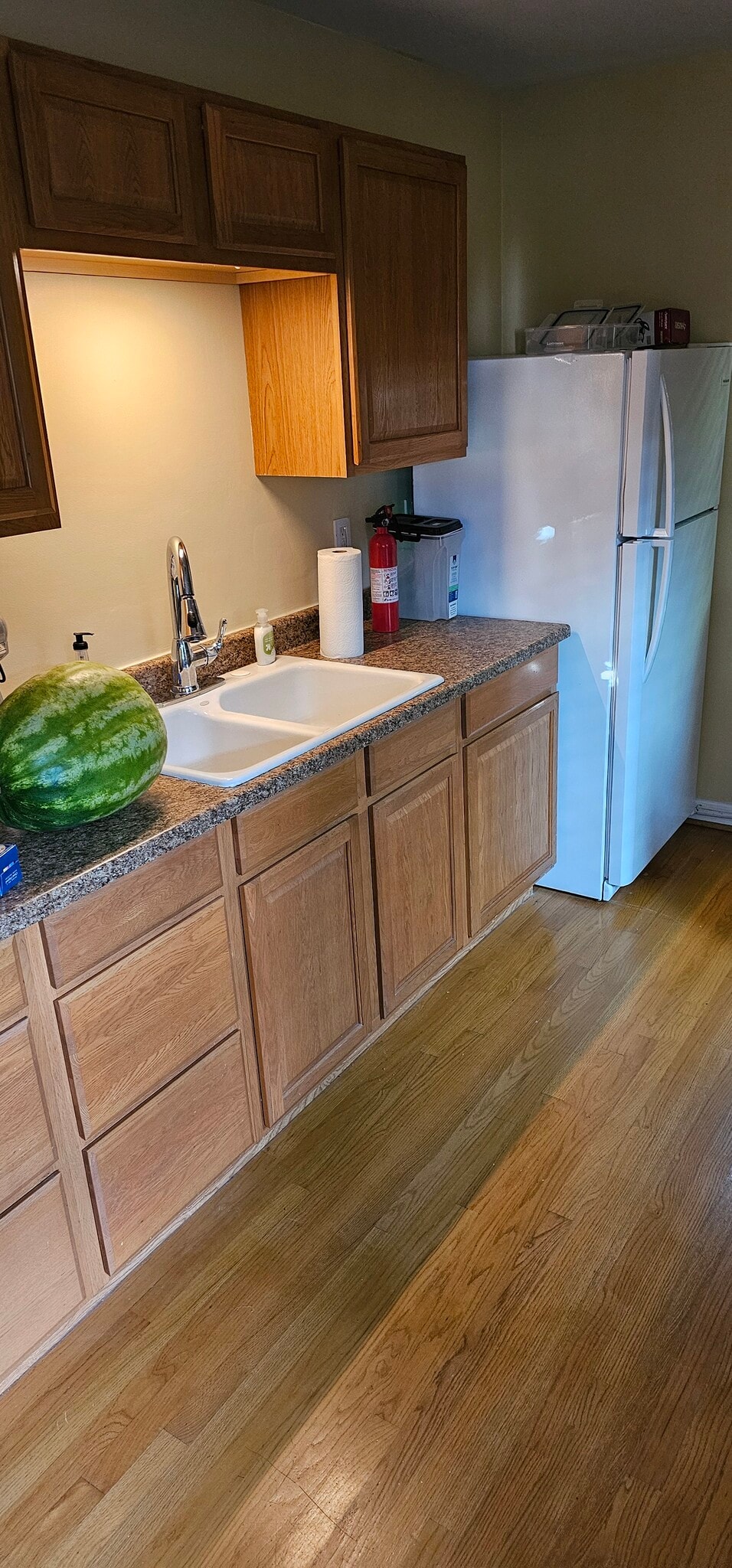 Building Photo - 1301 Lynngrove Dr